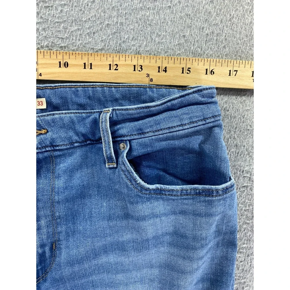 Levis please be